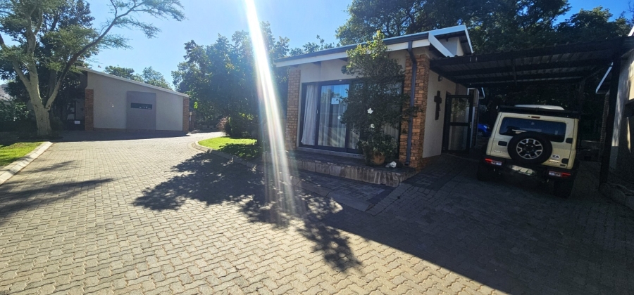 To Let 2 Bedroom Property for Rent in Modderfontein A H North West